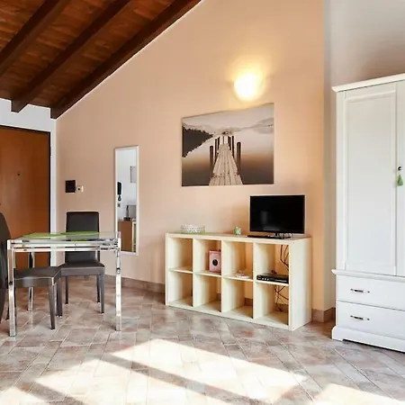 New Attic View 4 * 瓦伦纳